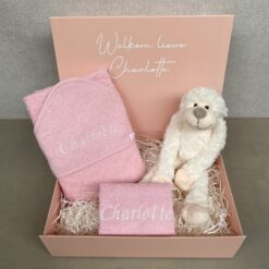 gepersonaliseerde kraamcadeau aap cadeaubox met naam